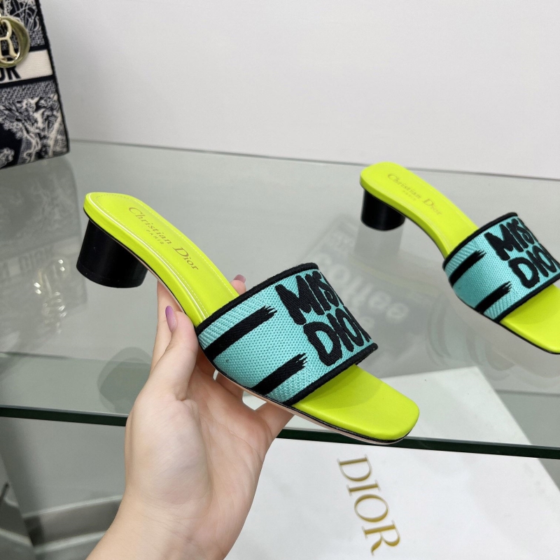 ch**an D*or slippers